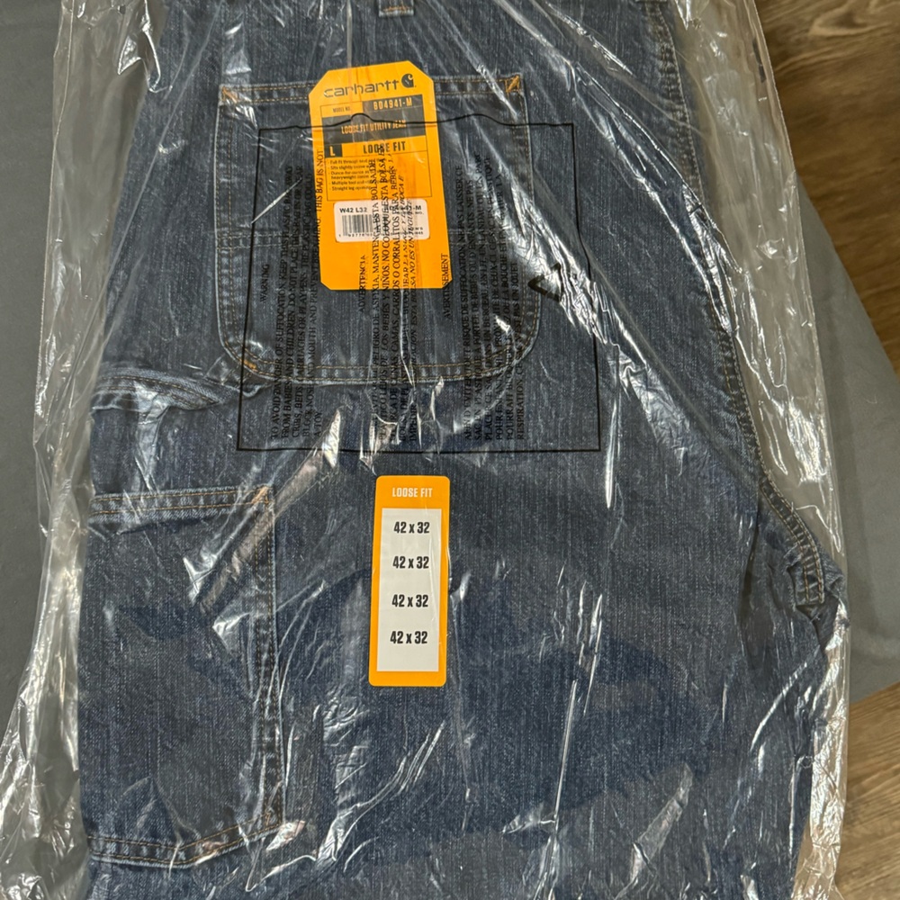42x32 Carhartt utility loose fit jean